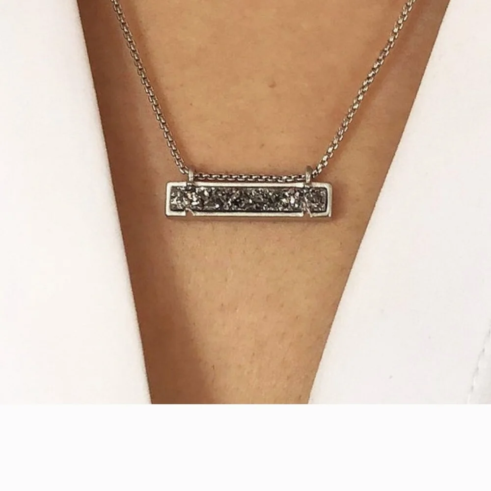 SOLD Kendra Scott Silver Leanor Bar Platinum Drusy Quartz Necklace and B… - Picture 5 of 6